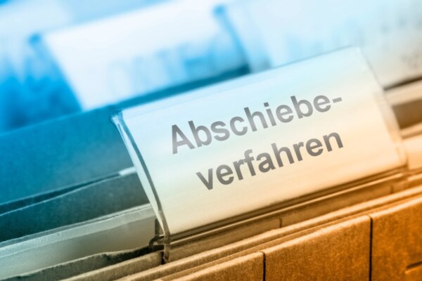 abschiebe-verfahren abschiebe-verfahren